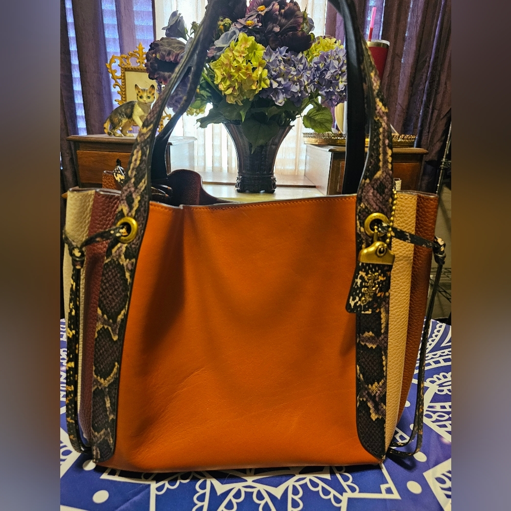 Coach 1941 Harmony Hobo Tote Bag Sunset NWT